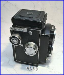 AIRES REFLEX Twin Lens Vintage TLR Camera WithOriginal Case & Instruction Manual