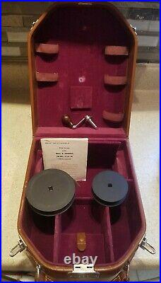 BELL & HOWELL FILMO 16mm Camera, No. 70-DL with3-Lens Turret & Case EXCELLENT