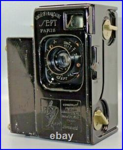 Debrie Sept I Camera with Rare Anastigmat HUET F50 Lens, case & 3 film chargers