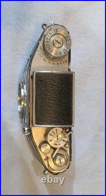Exakta VX Ihagee Dresden 35mm Camera Withmultiple lenses Untested