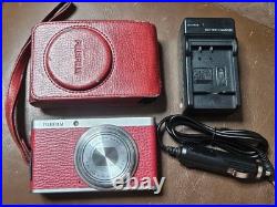 FUJIFILM XF1 Vintage Camera Retro