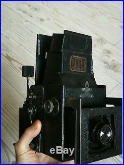 Graflex Auto Junior with Baush and Lomb Tessar lens and roll film back