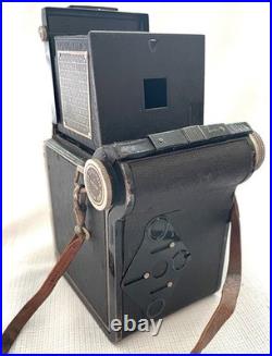 KW Werkstatten PILOT SUPER SLR CAMERA 120 75MM F2.9 PILOTAR lens