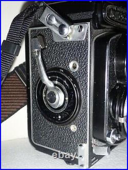 MINOLTA AUTOCORD film cameraROKKOR LENS 13.2 F75MM &ROKKOR 13.5 f=75MM