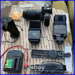 MINT! Minolta X-700 Film Camera Lot Pro Vivitar Lens, Manuals, A Bag Vintage