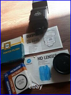 Minolta Vintage x-700 Camera 49mm & Pro Master Zoom Lens Sunpak Flash 2 Filters