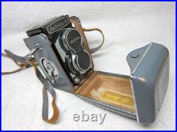 NICE Vintage 127 FILM YASHICA-44 Gray/Black Twin Lens Reflex TLR Camera with CASE