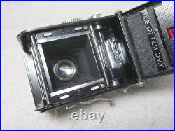 NICE Vintage 127 FILM YASHICA-44 Gray/Black Twin Lens Reflex TLR Camera with CASE