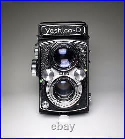 Near Mint, Yashica D TLR Camera Yashinon 80mm f/3.5 Lenses Copal-MXV Shutter