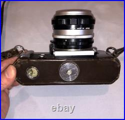 Nikon F vintage SLR film camera 35mm Nikkor-S Auto 1.4/50 lens with Case! NICE