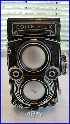 ROLLEI ROLLEIFLEX 3.5F TLR CAMERA WithZEISS PLANAR 75MM LENS WITH ACCESSORIES