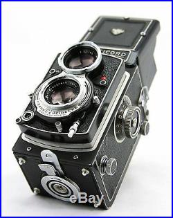 Rollei Rolleicord Va vintage 6x6 twin lens camera, lens Schneider Xenar 13.5/75