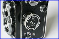 Rolleiflex 3.5E2 camera with Xenotar 75mm f3.5 taking lens, Serial No E2 1871409