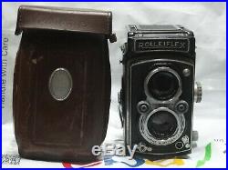 Rolleiflex TLR camera with Zeiss Opton 75 mm f 3.5 lens. No. 1416072