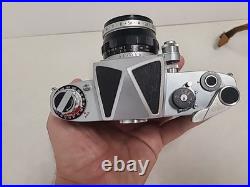 VINTAGE 1960 MIRANDA D 35mm CAMERA, SOLIGOR MIRANDA 1.9 LENS READ
