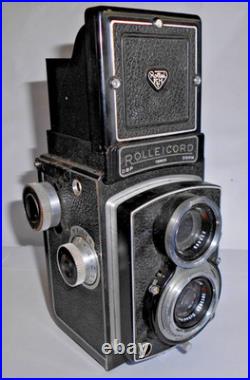 VINTAGE ROLLEICORD CAMERA With SCHNEIDER 75mm f3.5 LENS
