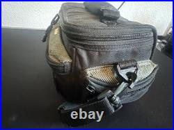 VIVITAR V3800N VINTAGE CAMERA With 35mm Lens, 4 New Film Rolls Carry Case Flash