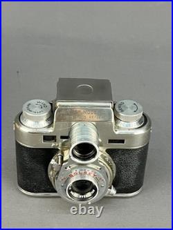 VTG Bolsey Model C Twin Lens Reflex (TLR) 35mm Camera 1950's + Case (8E)