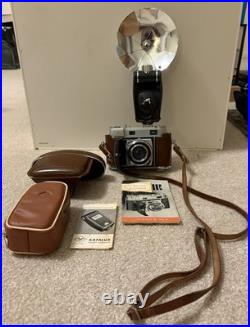 Vintage 1950s Kodak Retina IIIc Camera Scheneider Lens F2/50mm Plus AGFA Flash Vintage 1950s Kodak Retina IIIc Camera Scheneider Lens F2/50mm Plus AGFA Flash