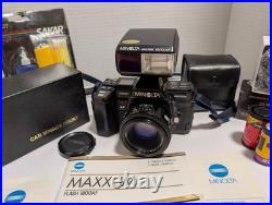 Vintage 1985 Minolta Maxxum 7000AF 35mm Film Camera with 50 mm Lens Kit with Bag Vintage 1985 Minolta Maxxum 7000AF 35mm Film Camera with 50 mm Lens Kit with Bag