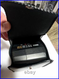 Vintage 1985 Minolta Maxxum 7000AF 35mm Film Camera with 50 mm Lens Kit with Bag Vintage 1985 Minolta Maxxum 7000AF 35mm Film Camera with 50 mm Lens Kit with Bag