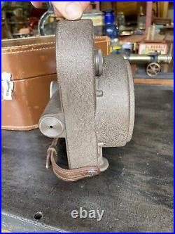 Vintage Bell & Howell Filmo 70 DA 16 mm 3 Lens Turret Movie Camera UNTESTED