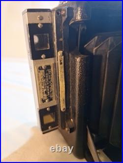 Vintage Busch Pressman Model C Folding Camera w Graflex Trioptar 103mm f4.5 Lens