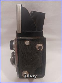 Vintage Camera Firstflex Twin Lens Reflex (TLR) 1950s with Leather Case UNTESTED Vintage Camera Firstflex Twin Lens Reflex (TLR) 1950s with Leather Case UNTESTED