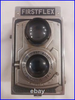 Vintage Camera Firstflex Twin Lens Reflex (TLR) 1950s with Leather Case UNTESTED Vintage Camera Firstflex Twin Lens Reflex (TLR) 1950s with Leather Case UNTESTED