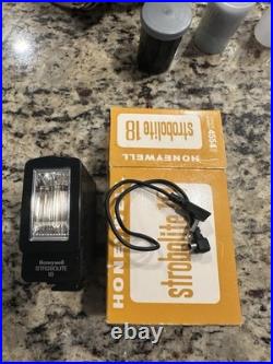 Vintage Canon AE-1 program Camera Lot With 2 Lenses Flash & Carry Bag