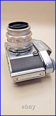 Vintage EXA II camera + carl zeiss jena tessar 2.8/50 lens Vintage EXA II camera + carl zeiss jena tessar 2.8/50 lens