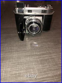 Vintage KODAK RETINA IIIc 3c camera withSchneider-Kreuznach Lens withleather case