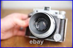 Vintage Kodak Medalist Medium Format Camera 100mm f3.5 Ektar Lens antique USA