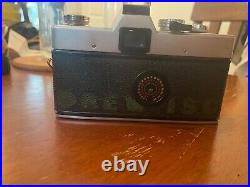 Vintage Minolta SR T 100 Camera Body Made in Japan with Rokkor lens