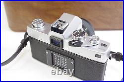 Vintage Minolta SRT202 35mm Camera With2X Lenses And Case