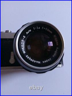 Vintage Nikkormat FS 7406602 Camera 35mm WithNikkor-S 50mm 11.4 Lens Made Japan