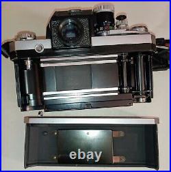 Vintage Nikon F 35mm Camera With ZOOM NIKKOR 4386mm Lens & Nikon Shoulder Strap