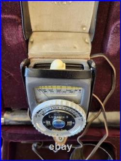 Vintage Nikon F Kit with 3 Lenses and light meter Mirror Stuck / Needs Service