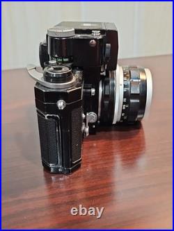 Vintage Nikon F Photomic 35mm Camera Nikkor Lense