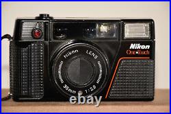 Vintage Nikon L35AF2 One Touch 35mm 2.8 Lens Point & Shoot Film Camera TESTED