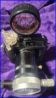 Vintage Nikonos II Underwater 35mm Camera Lens Macro View Finder Oceanic strobe