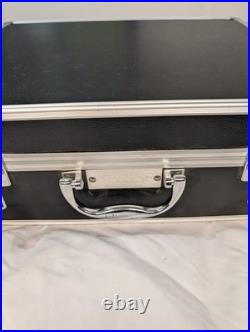 Vintage Olympus OM10 Black 50mm & 28mm Auto Focus Prime Lens Film Camera LOT