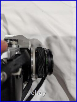 Vintage Olympus OM10 Black 50mm & 28mm Auto Focus Prime Lens Film Camera LOT