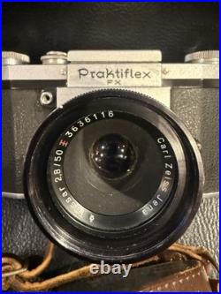 Vintage PRAKTIFLEX FX 35mm Film SLR Camera with Primoplan 2.5/50mm Lens