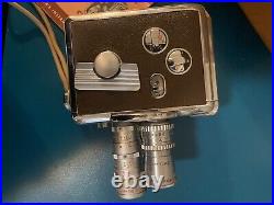 Vintage Revere 8mm model 44 movie camera with turret lens