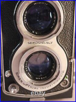 Vintage Ricoh Twin Lens Reflex Camera Seikosha-SLV 120 Film