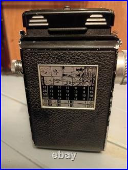 Vintage Rolliecord V TLR 120 Film Camera Xenar 75 Mm F/3.5 Shutter Fires Read