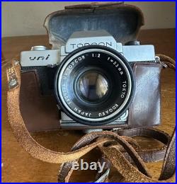 Vintage Topcon Uni 35mm SLR Film Camera withUV Topcor 12 f=53mm Lens & Case Japan