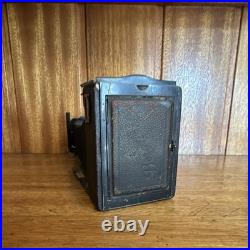 Vintage Voigtländer Bergheil 9x12 Folding Camera with Radiar 13.5cm f/6.8 Lens Vintage Voigtländer Bergheil 9x12 Folding Camera with Radiar 13.5cm f/6.8 Lens