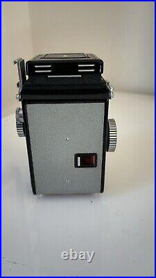 Vintage Yashica 44A TLR 127 Film Camera Kit Yashikor 3.5/60mm Lens withAccessories